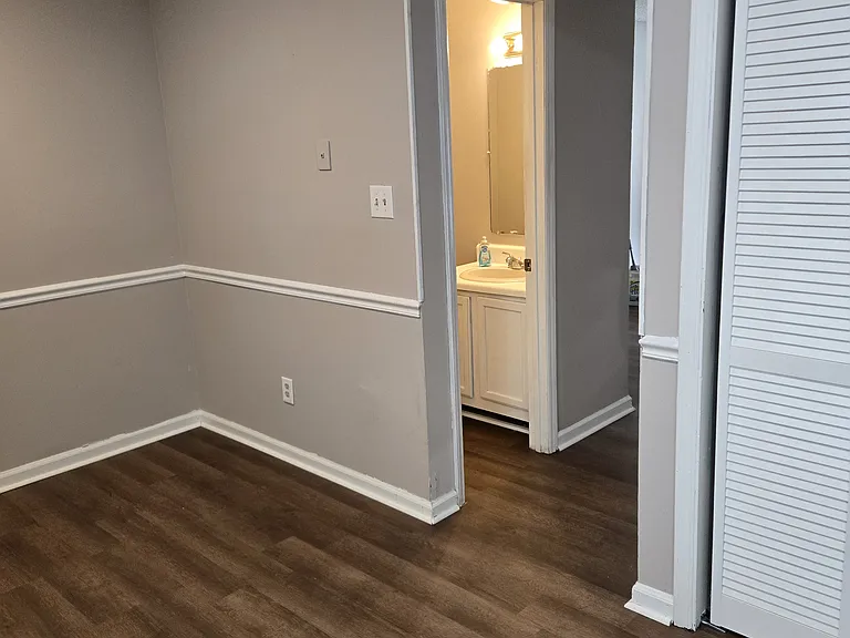203 Shiloh Dr #E — Photo 19