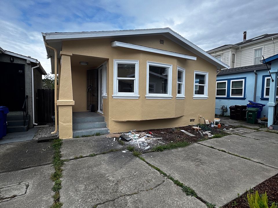 1st image of 1086 16th St