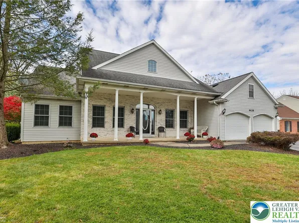 4439 Loraine Ln, Bethlehem, PA 18017