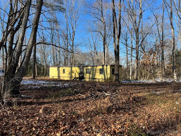 98 Sparrow Rd #5I, Urbanna, VA 23175