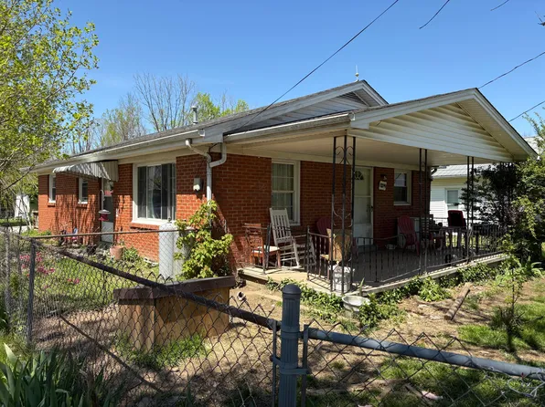 1214 S South, Irvine, KY 40336
