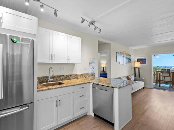 74-5618 Palani Rd APT F7, Kailua Kona, HI 96740