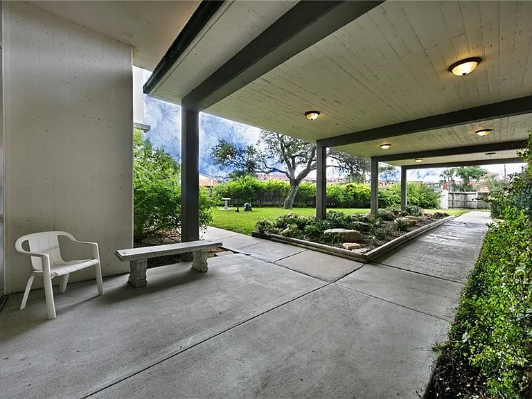 4600 Ocean Dr #703 — Photo 6