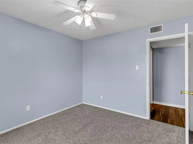 7221 Misty Meadow Dr S — Photo 17