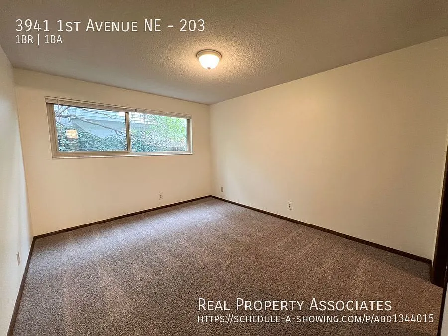 Secluded Wallingford Apartment with Parking Included — Photo 3
