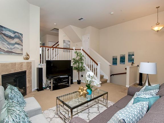 5th image of 109 Esfahan Dr