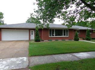 717 Frontenac Ave, Stevens Point, WI 54481