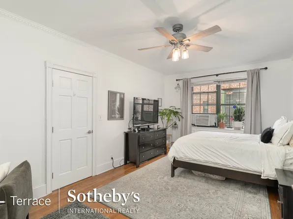 94-11 69th Avenue image 10 of 17