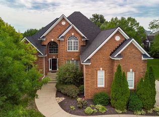 4000 Woodmont Park Ln, Louisville, KY 40245