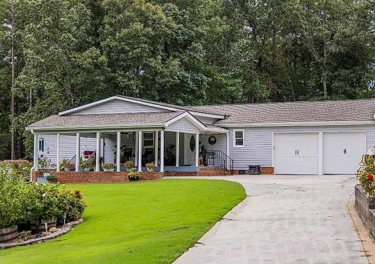 1st image of 38 Lakeview Dr SE