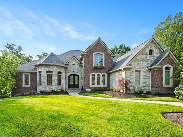 9317 E Kemper Rd, Symmes Township, OH 45140