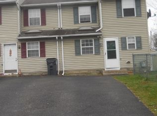 221 Blake Rd, Maybrook, NY 12543