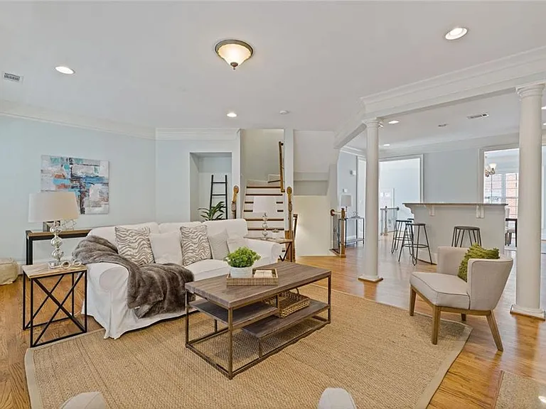 2763 Durham Dr NE — Photo 31