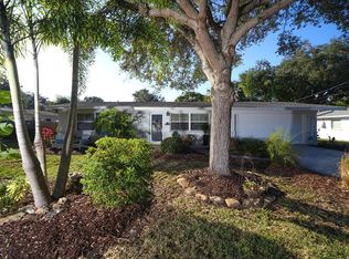 2020 Hyde Park Cir, Sarasota, FL 34239
