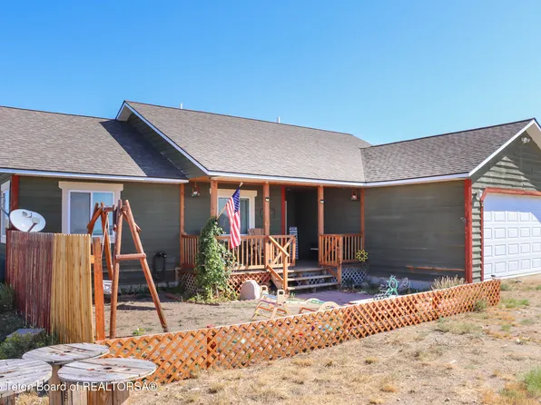 2 Merrimac Trl, Pinedale, WY 82941