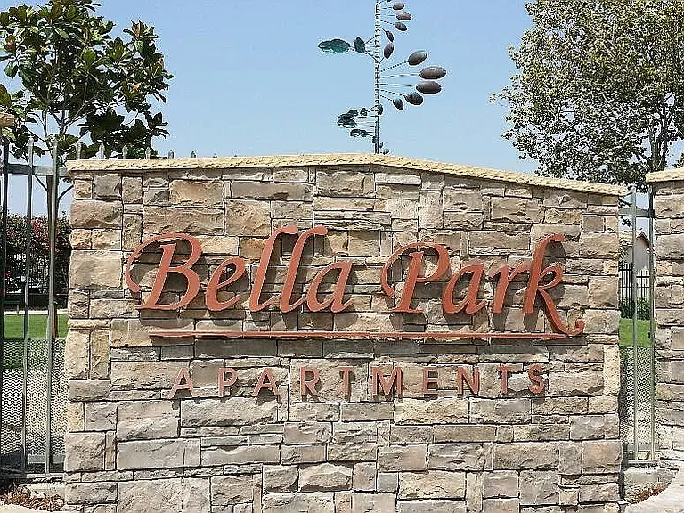 Bella Park — Photo 2