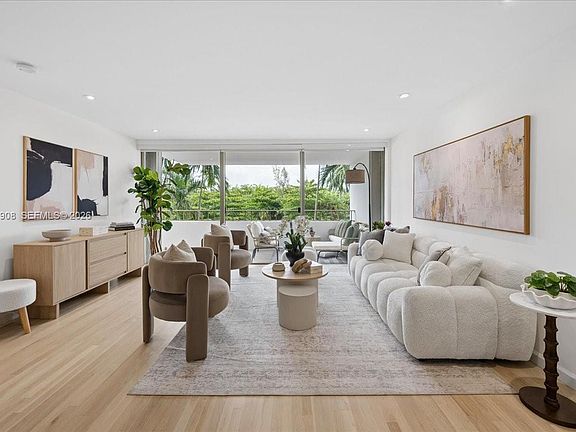 3rd image of 155 Ocean Lane Dr APT 302