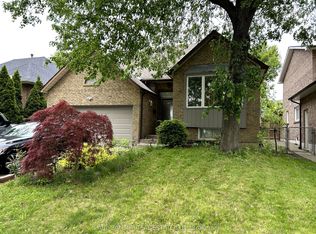 37 Aileen Rd, Markham, ON L3T 5P7