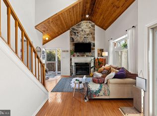 415 Brown Briar Cir, Horsham, PA 19044