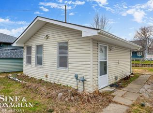 800 Ruskin Ave, Algonac, MI