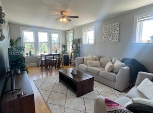 2500 N Rockwell St APT 3, Chicago, IL 60647