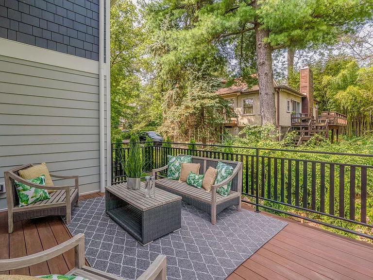 3903 Legation St NW — Photo 41