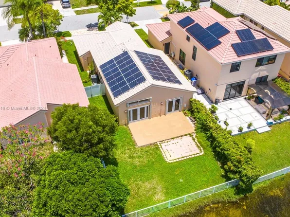 17660 SW 32nd St, Miramar, FL 33029