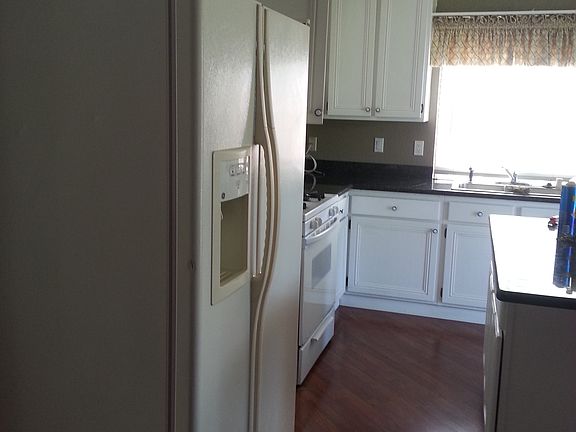 5th image of 1067 Klemeyer Cir