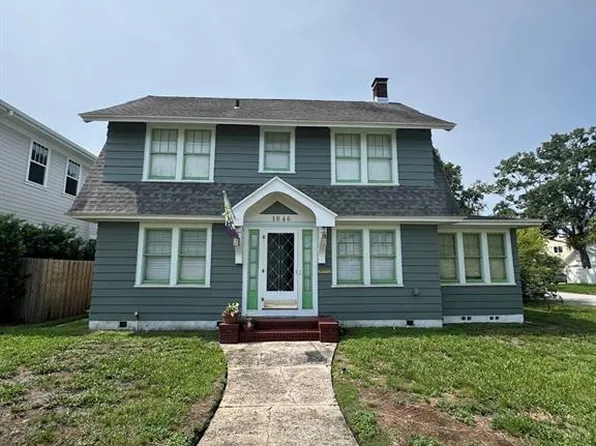 1046 26TH AVENUE N, ST PETERSBURG, FL 33704