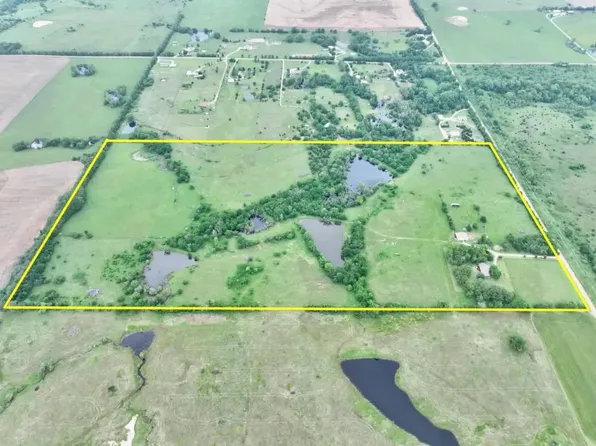 8539 41st Rd, Udall, KS 67146