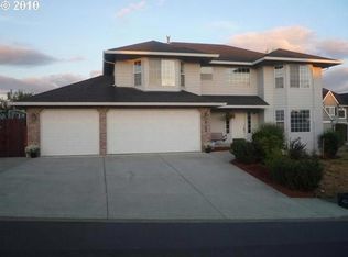 1259 E Ennis Ct, La Center, WA