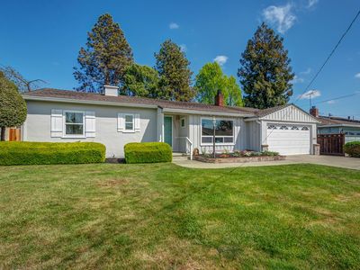 20294 Woodbine Ave, Castro Valley, CA, 94546