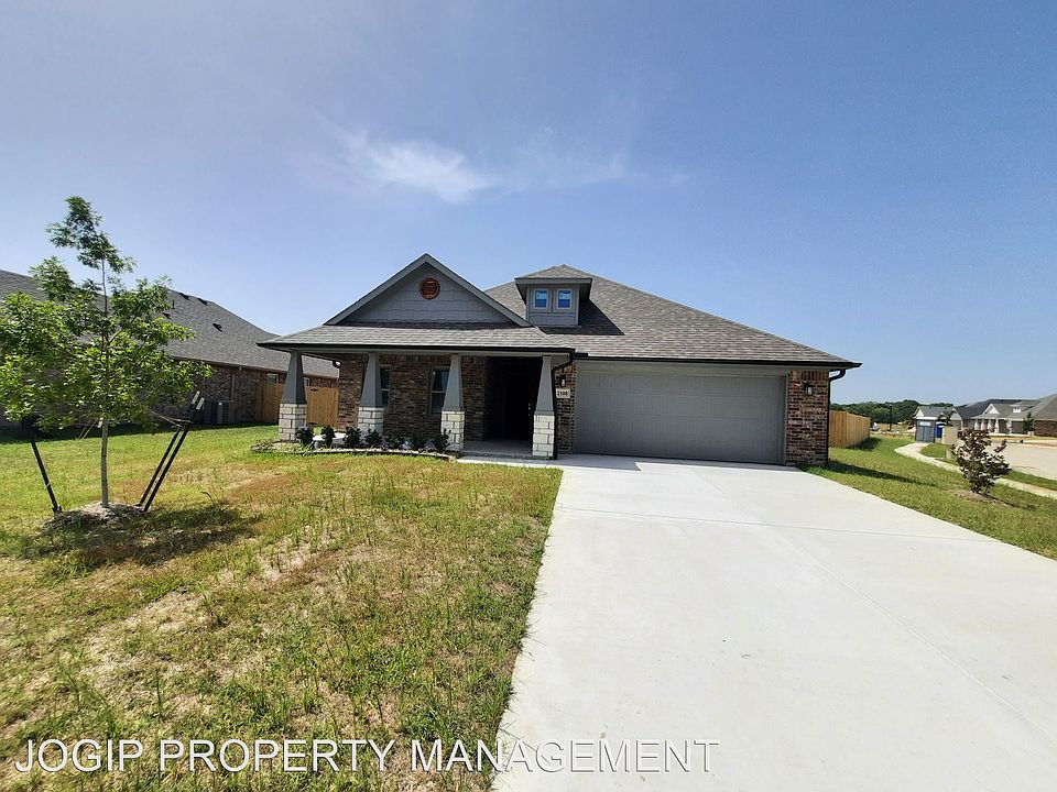 1st image of 2108 Denton Dr
