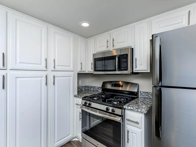 StoneCreek Apartment Homes — Photo 16