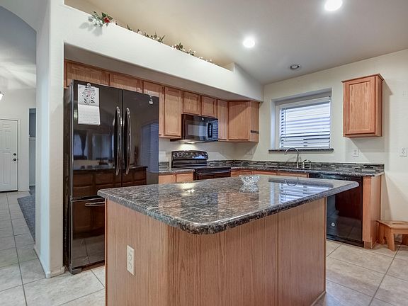 5th image of 38244 N Tumbleweed Ln