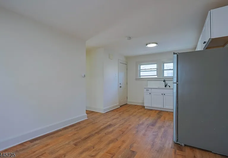 15 Hilltop Pl #2 — Photo 5