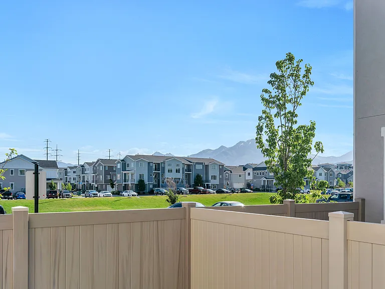 15167 S Wild Horse Way — Photo 16