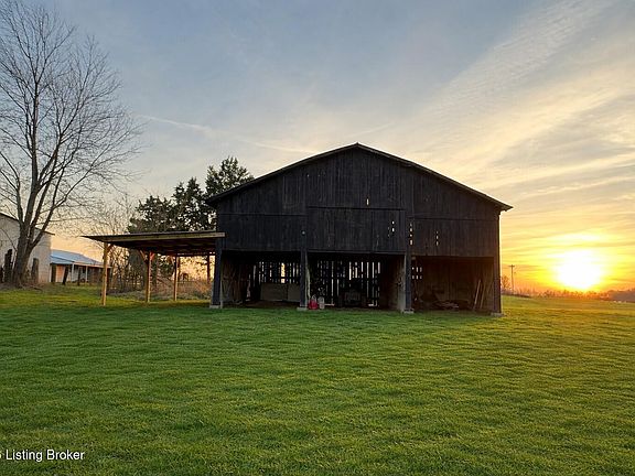 2nd image of 926 Salem Church Rd