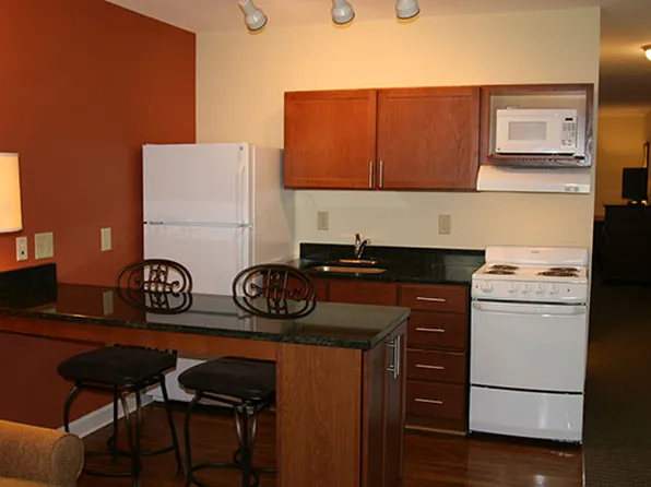 4660 Lake Valley Dr, Fayetteville, NC 28303