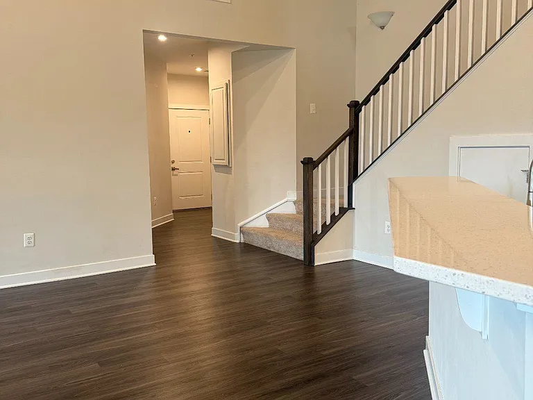 10010 Ruffian Way #R — Photo 11