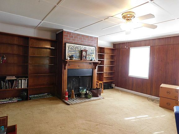 4th image of 111 Laurel Hill Dr