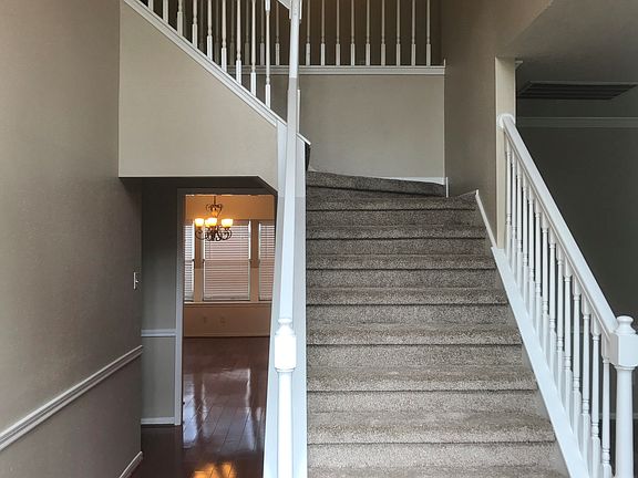 4th image of 1708 White Wing Cir