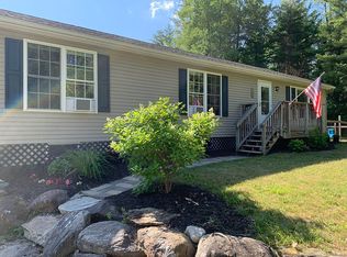 131 West Rd, Lee, MA 01238