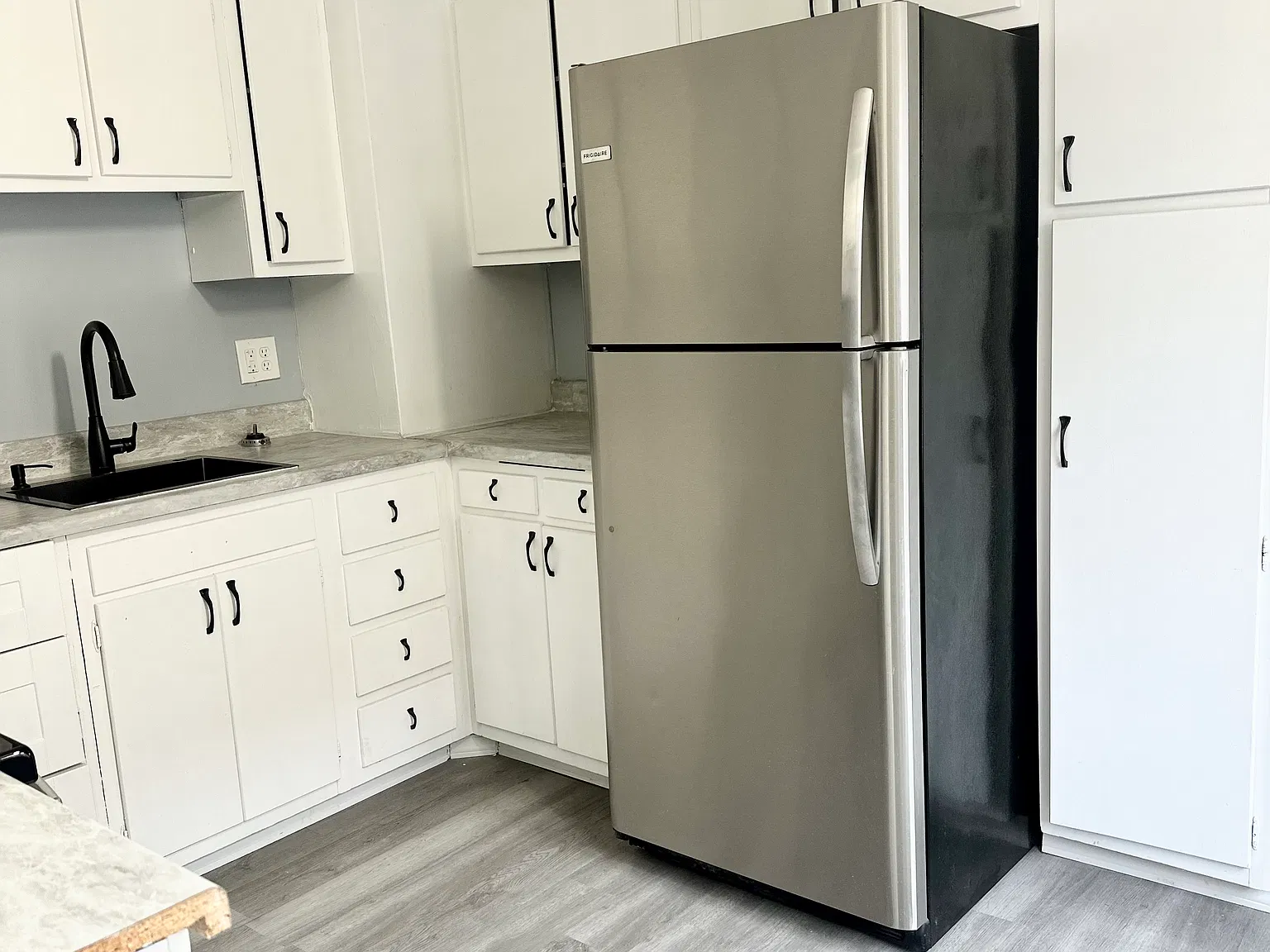 2 bed, 960 sqft, $1,700 — Photo 3