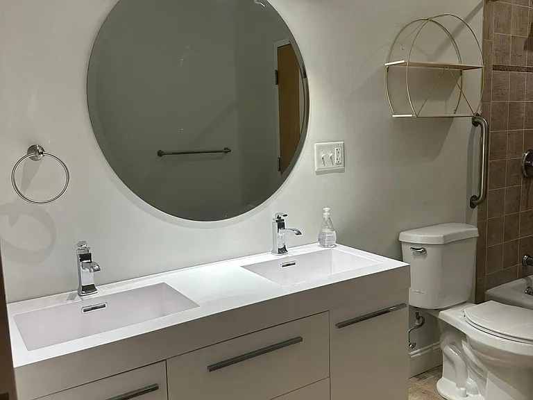 10 Ocean Ave #101 — Photo 4