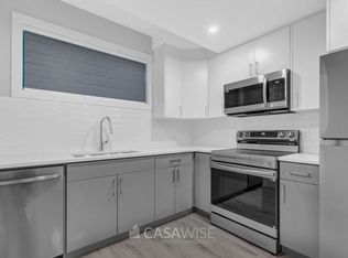 12011B 103rd St NW #BASEMENT, Edmonton, AB