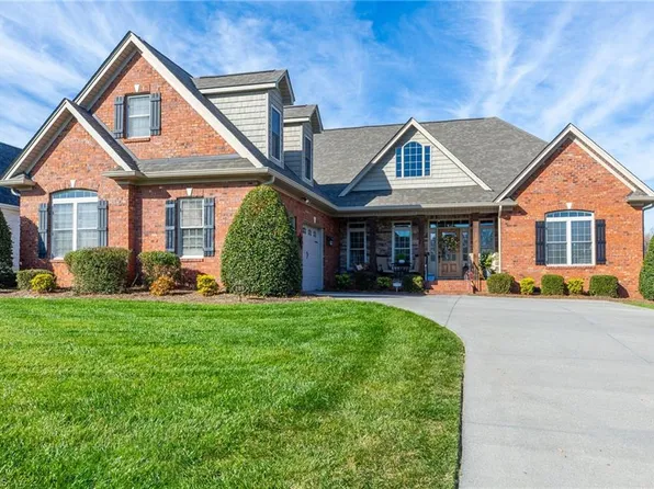 289 Mallard Landing Blvd, Clemmons, NC 27012