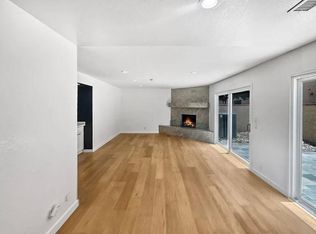 2301 Voorhees Ave, Redondo Beach, CA 90278