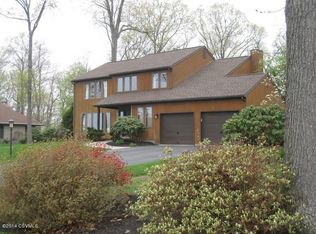 30 Kingswood Dr, Selinsgrove, PA 17870