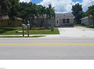 5384 Carolina Ave, Naples, FL 34113
